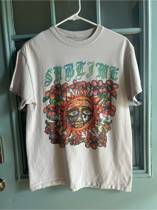 Sublime Tops - Sublime Sun Graphic Oversized Short Sleeve Band Tee UO Urban Outfitters Womens M
